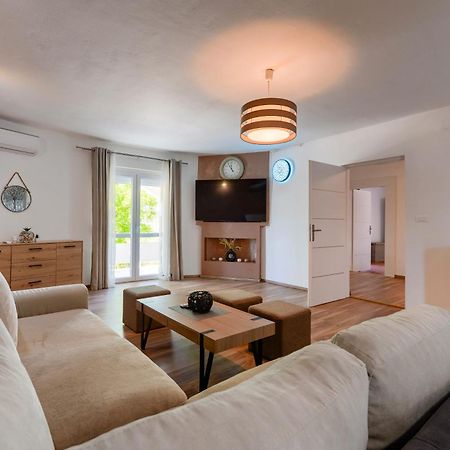 Villa Luka Donje Rastane Экстерьер фото